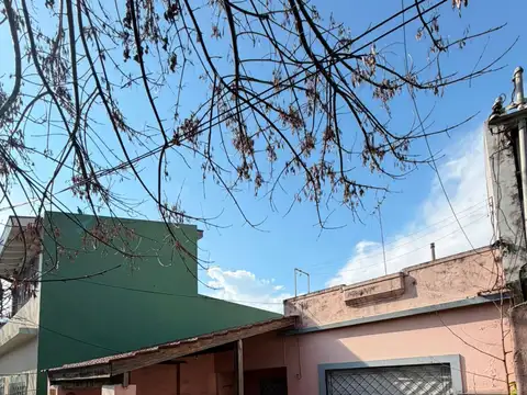 Terreno en Venta en Villa Raffo, USD 170.000
