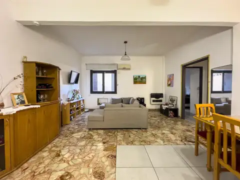 Departamento en Venta en Parque Chacabuco, USD 119.000