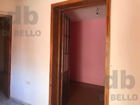 Casa 3 ambientes con 1 baño