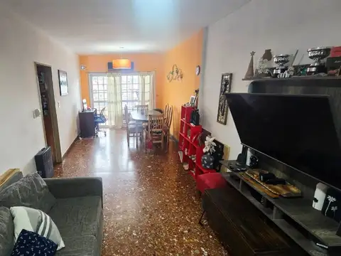 Venta departamento 4 ambientes balcon Parque Chas