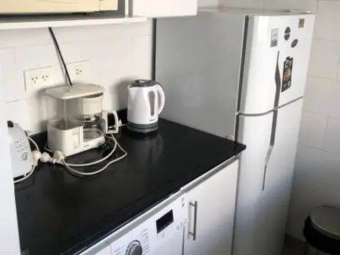 Belgrano, Montañeses 1800, 2 amb, u$s 1,000 con tope de luz.