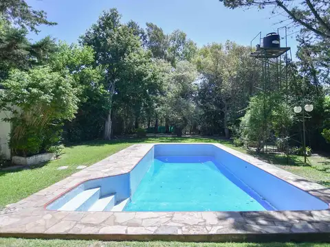 Casa en Venta en Berazategui, USD 150.000