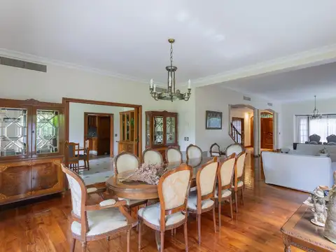 Casa en Venta de 5 dormitorios