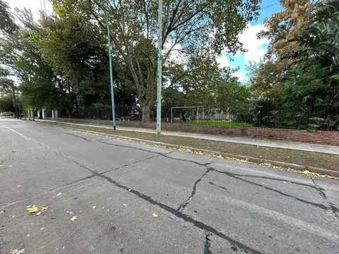 Terreno en Venta en Vicente Lopez, USD 2.400.000