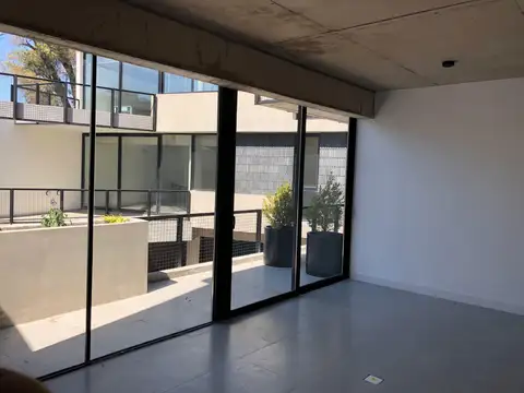 Oficina en Parque Leloir, oportunidad de inversión