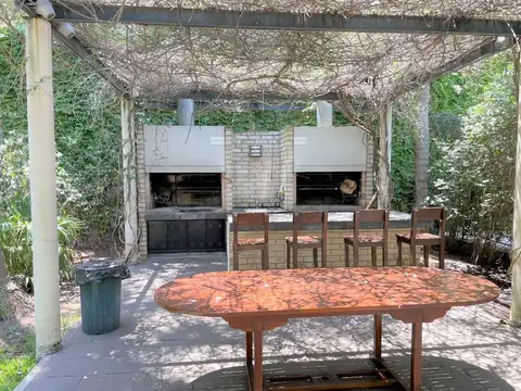 Departamento en Alquiler con 1 cochera