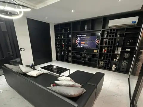 Casa en Venta en General Rodríguez, USD 370.000
