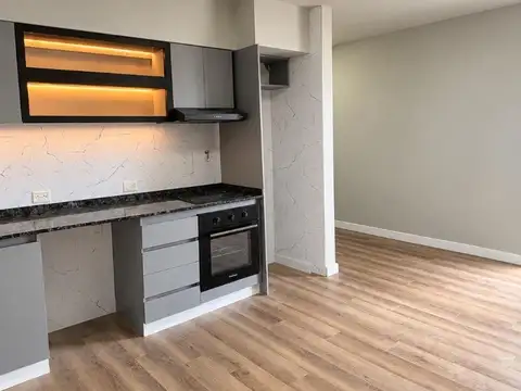 MODERNIZADO | TODO EXTERNO, BALCÓN Y VISTA ABIERTA