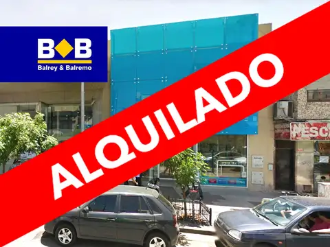 FANTÁSTICO LOCAL - EXCELENTE UBICACION CENTRO COMERCIAL Y BANCARIO
