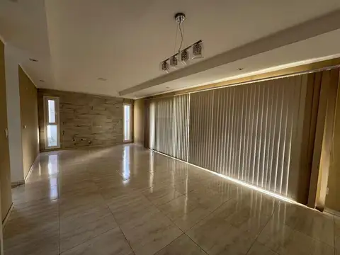 Casa en Alquiler en Neuquen, $ 4.000.000
