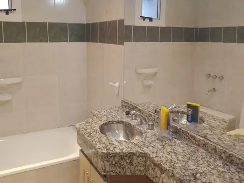 Departamento en Alquiler al Este