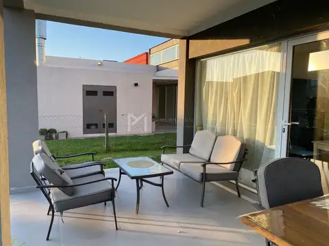 Casa en Venta al Oeste