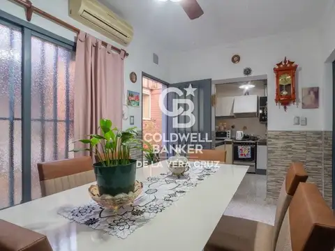 Depto Tipo Casa en Venta de 7 ambientes