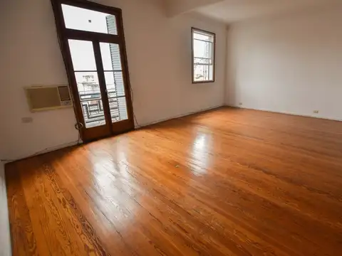 VENTA DEPARTAMENTO 2 DORMITORIOS, COCHERA CENTRO