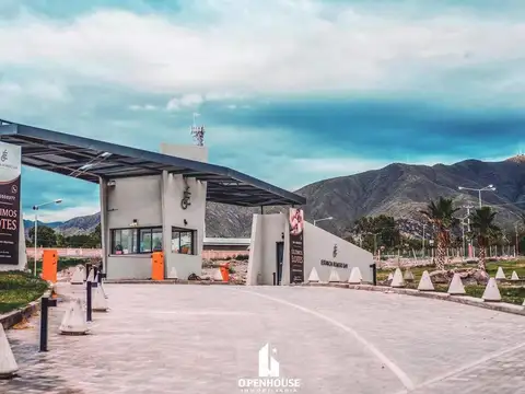 OPENHOUSE  VENDE excelente lote al pie de la montaña, Ciudad de Mendoza