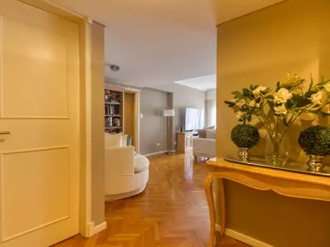 Departamento 5 ambientes con 2 baños