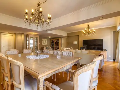 Departamento en Venta de 4 dormitorios