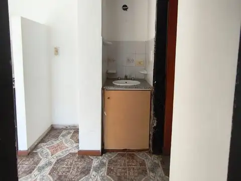Departamento en Alquiler en Villa Elvira, $ 400.000