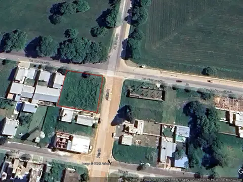 Gran terreno de 900 m2 en esquina, San Benito