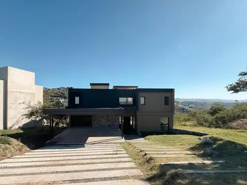 Casa en Venta en La Deseada, USD 490.000
