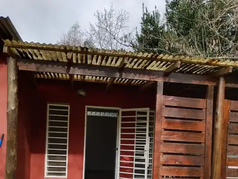 Casa 2 ambientes con 1 baño