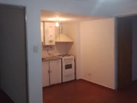 Balcarce 800, Piso 2