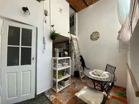 Depto Tipo Casa en Venta 50 años