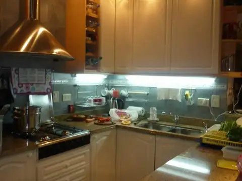 Casa 3 ambientes con 2 baños