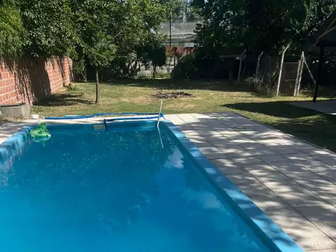 VENTA QUINTA CASA 2AMB+ DPTO MONOAMB-PILETA-MORENO