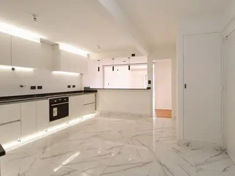 Departamento en Alquiler con 1 cocheras
