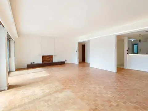 Departamento en Alquiler de 5 ambientes