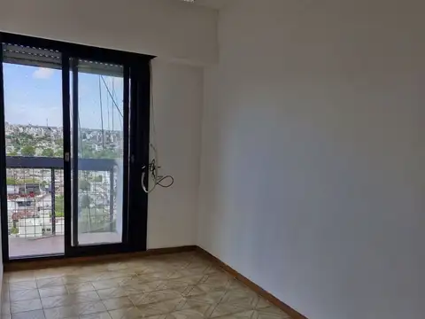 Departamento en Alquiler en Villa del Parque, $ 800.000