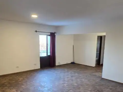 Departamento en Alquiler en Mendoza, $ 300.000