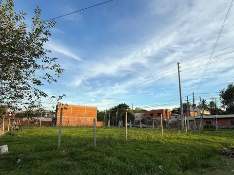 P. B. Palacios esquina Posadas