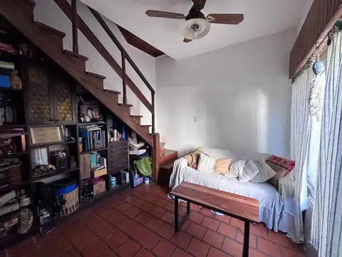 Depto Tipo Casa en Venta 51 años