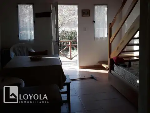Casa 2 ambientes con 1 baño