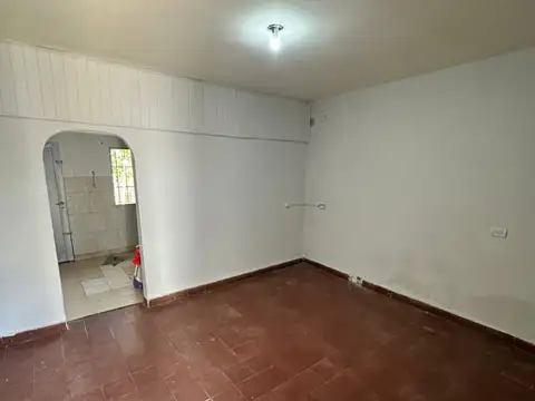 Casa - Venta - Argentina, La Matanza - CARLOS CASARES 4513