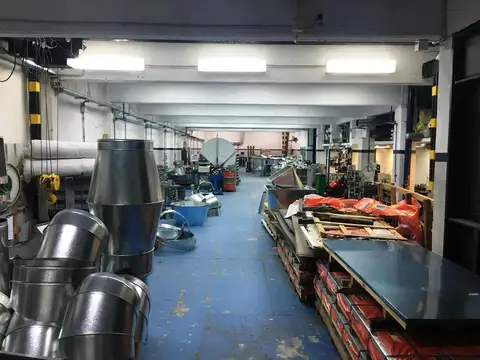 Galpon en Venta en Sarandi, USD 500.000