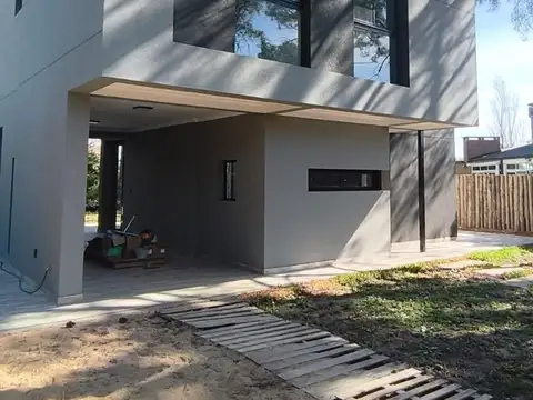 CASA PREMIUM A ESTRENAR EN COUNTRY EL PINAR