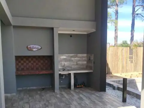 Casa 4 ambientes con 4 baños