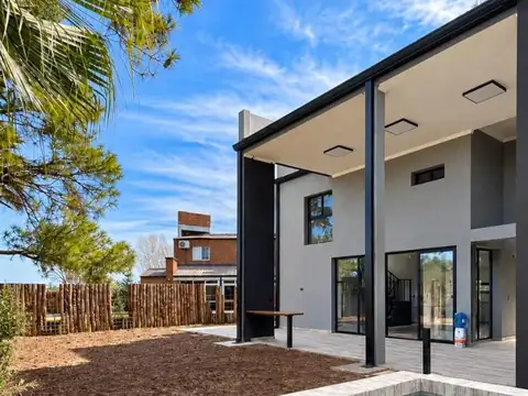 El Pinar 100