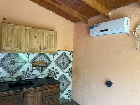 SE VENDEN 2 CABANAS EN EL VOLCAN