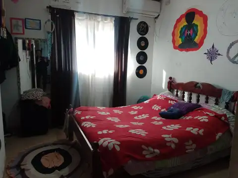 VENTA CASA CON GALPÓN