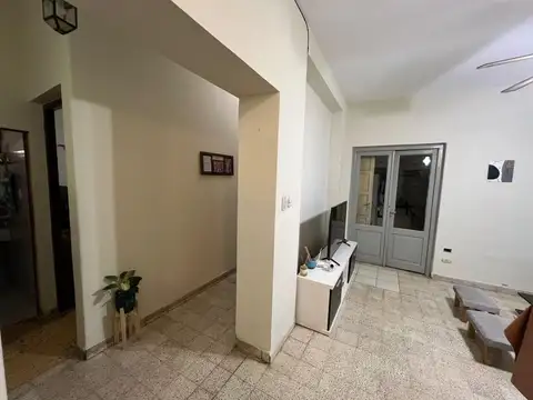 SE VENDE CASA 4 AMBIENTES ZURITA ANTES DE CASEROS