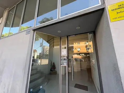 Sarmiento 100, Piso 5