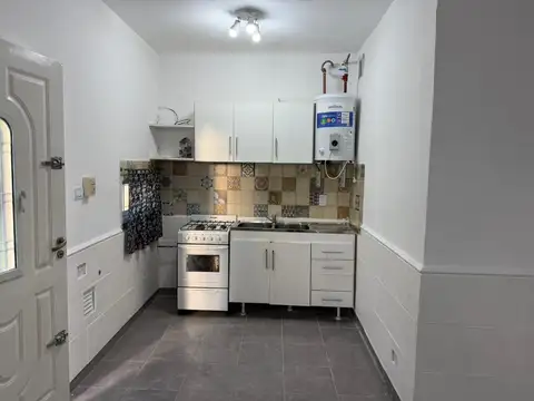 Depto Tipo Casa en Alquiler al Sudoeste