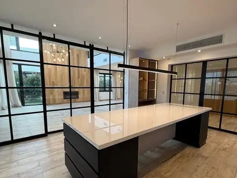 Casa en Alquiler al Noreste