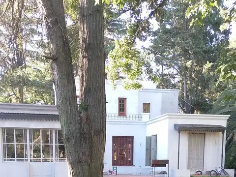 Charlone  al 3600 Barrio San Ignacio