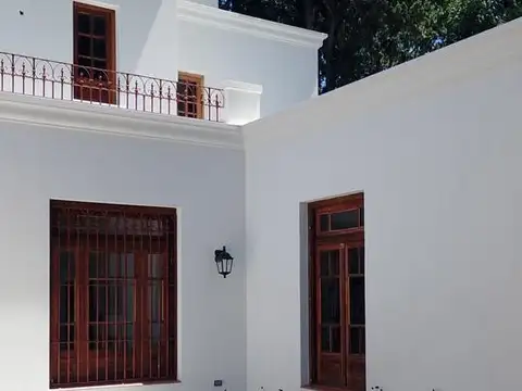 Quinta en Alquiler Temporal con 2 cocheras