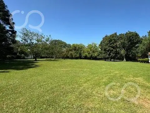 Terreno en Venta en Barrio el Cazador, USD 128.000